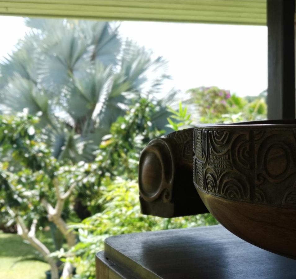 Omati Lodge Taravao Bagian luar foto
