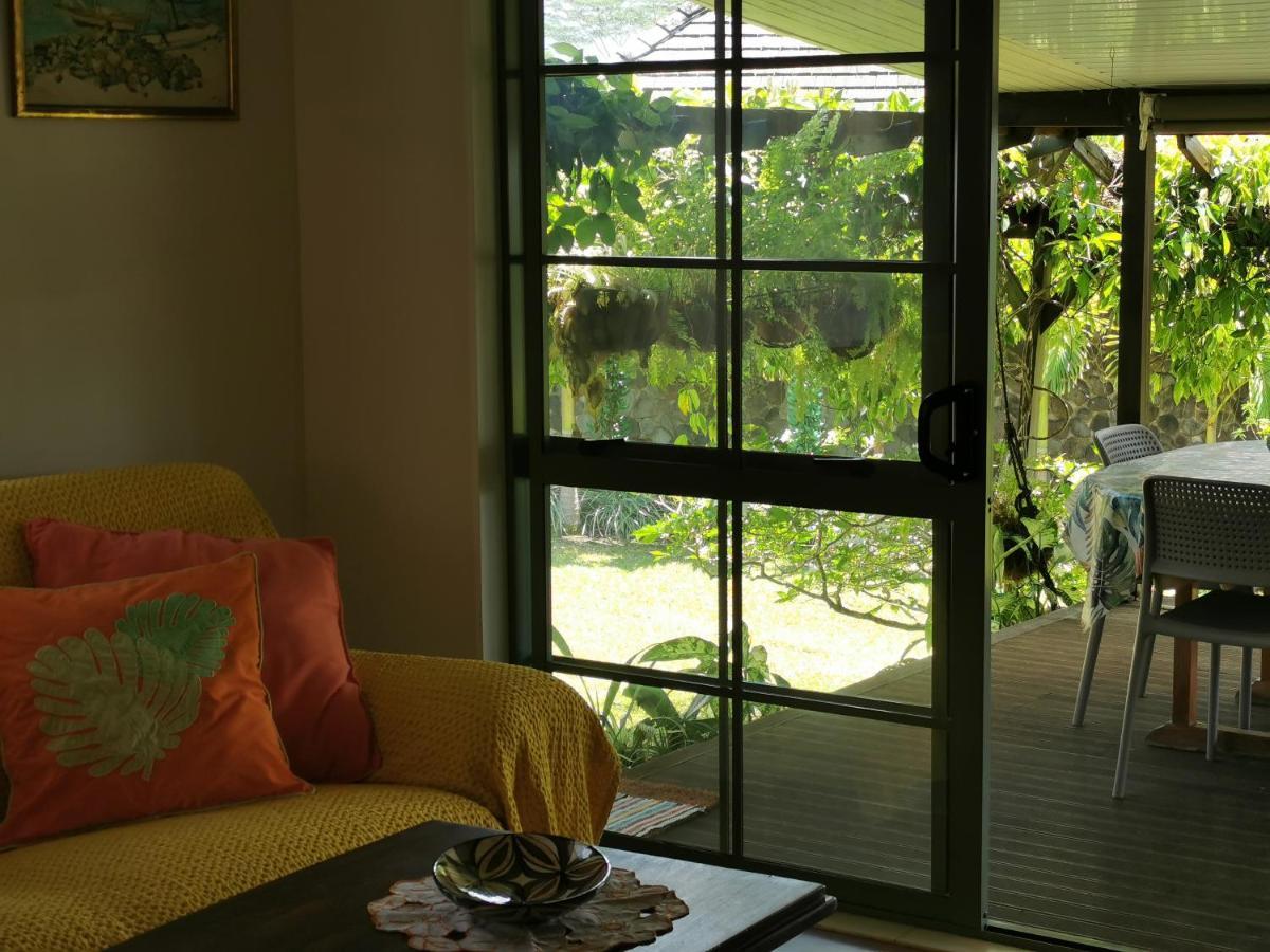 Omati Lodge Taravao Bagian luar foto