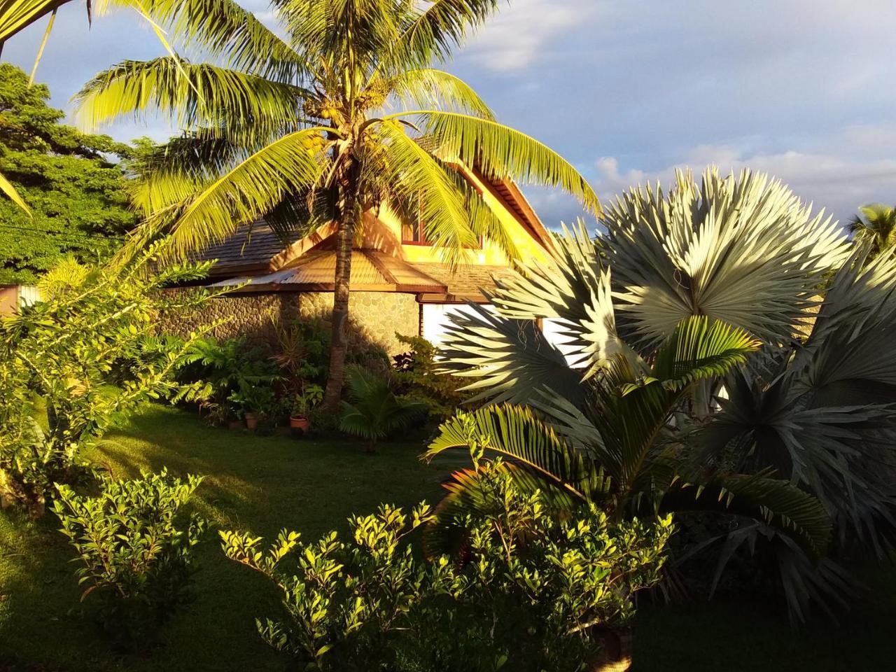 Omati Lodge Taravao Bagian luar foto