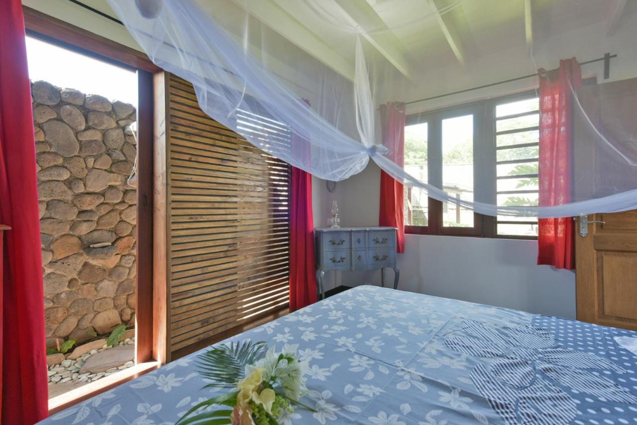 Omati Lodge Taravao Bagian luar foto